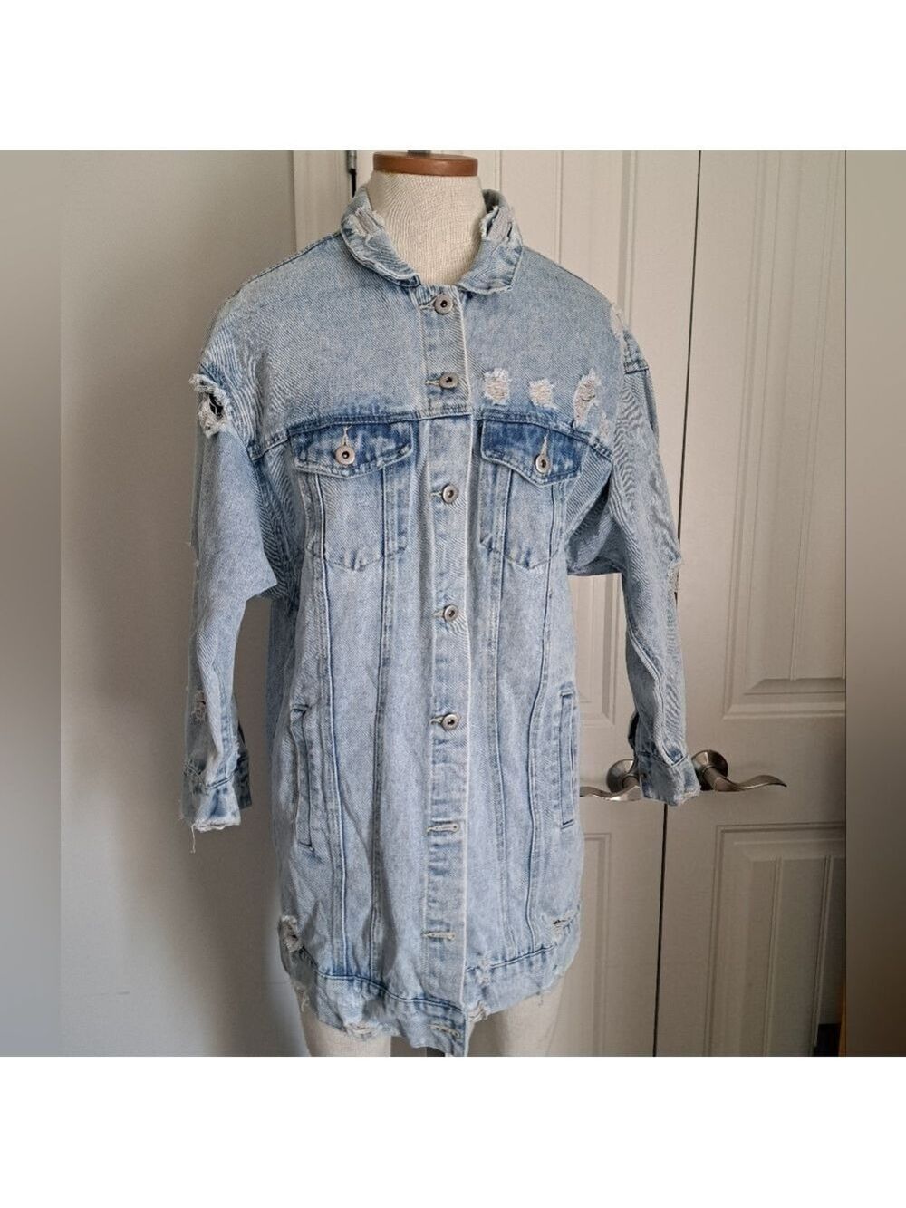 HIGHWAY JEANS long jean jacket DISTRESSED denim faded western festival grunge M